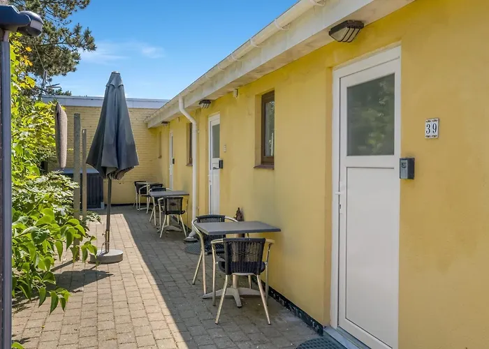 Okil - 2km From The Sea By Interhome